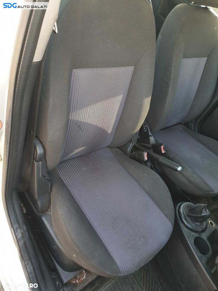 Scaun Dreapta Fata Pasager Textil Fara Incalzire Ford Fusion 2002 - 2012 [C5208]