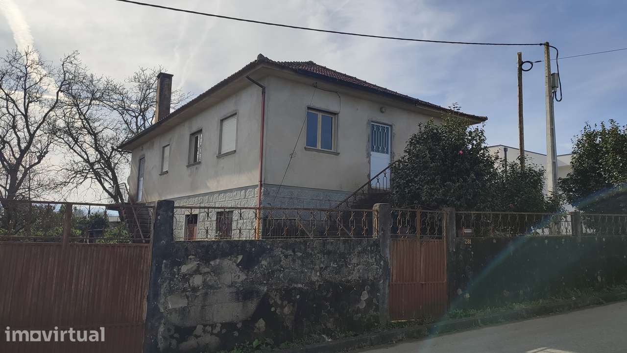 Moradia individual, com terreno, em Rendufe, Amares - Grande imagem: 5/53