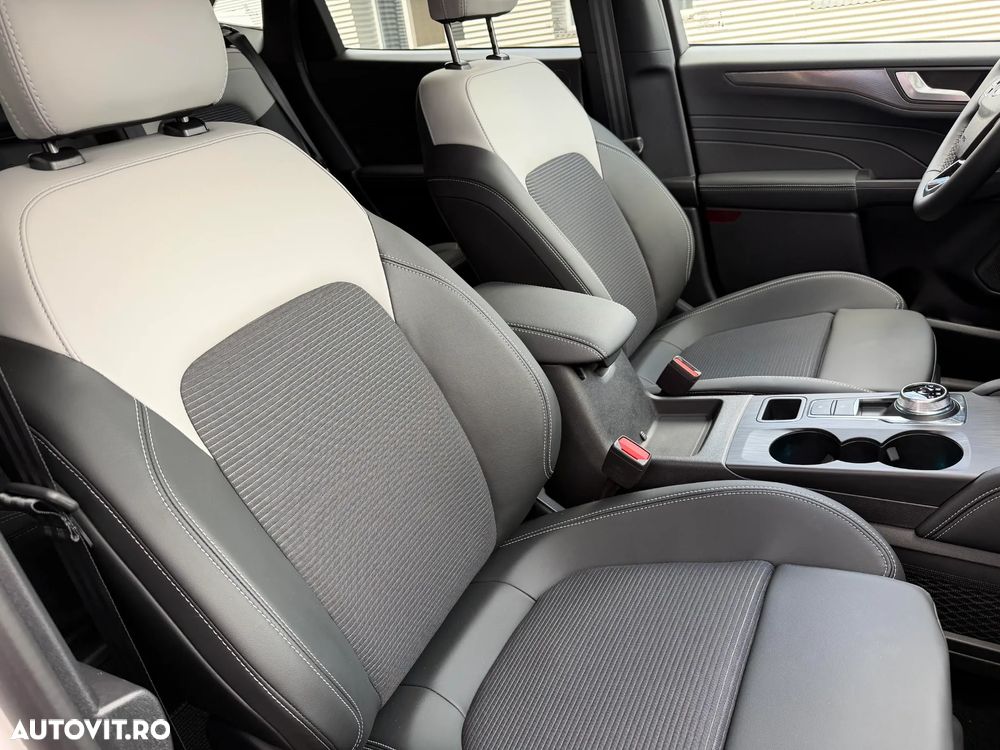 Ford Kuga 2.5 Duratec PHEV SOUND EDITION - 13