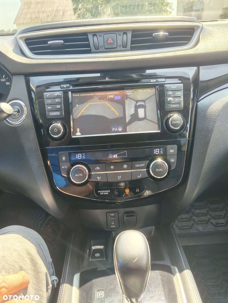 Nissan Qashqai 2.0 Tekna CVT - 9