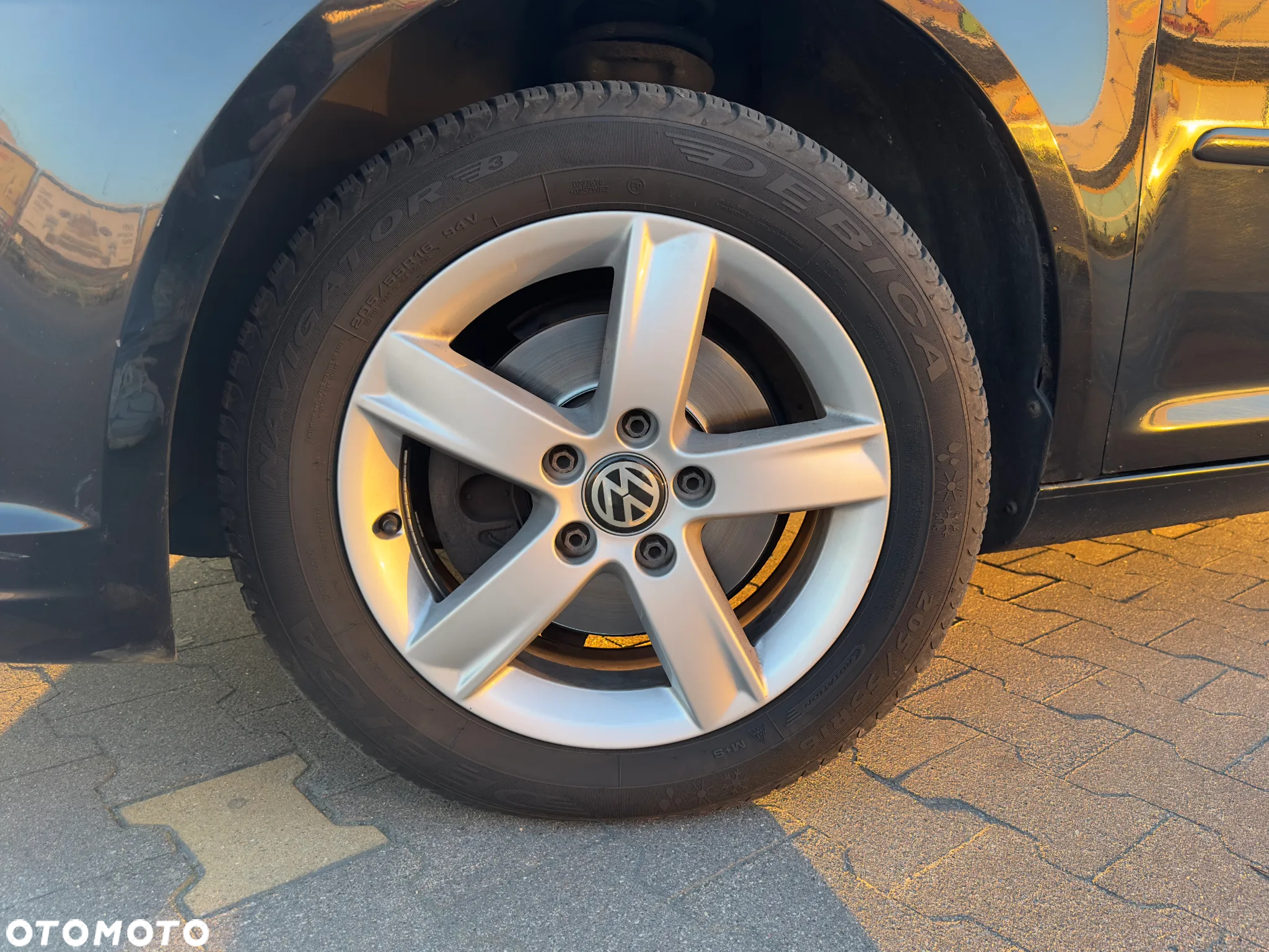 Volkswagen Touran 1.6 TDI DPF BlueMot Trendline - 5
