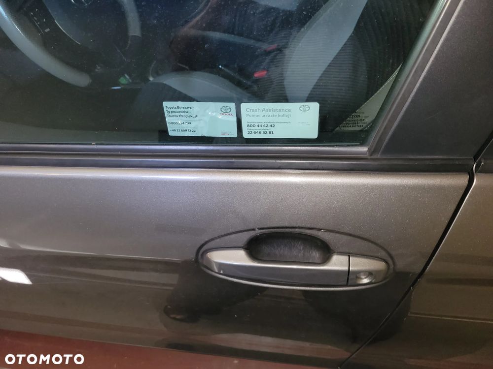 Toyota Yaris 1.33 Selection Platinum - 2