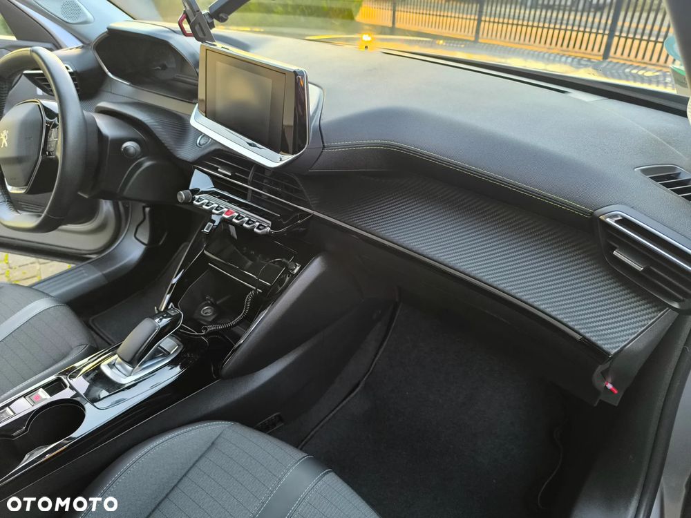 Peugeot 2008 136 Active - 12