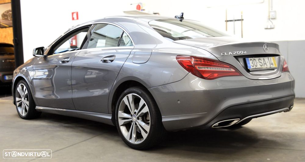 Mercedes-Benz CLA 200 CDI Urban - 48