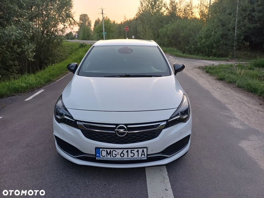 Opel Astra 1.4 T Dynamic S&S - 31