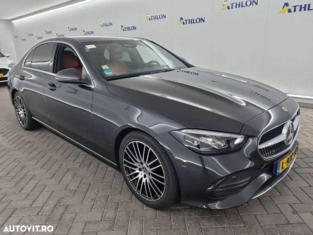 Mercedes-Benz C - 1