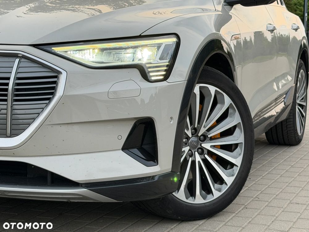 Audi e-tron 55 Quattro Advanced - 36