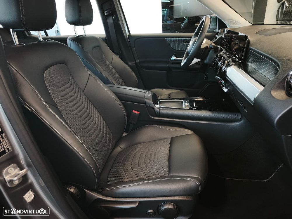 Mercedes-Benz GLB 180 d Progressive - 31