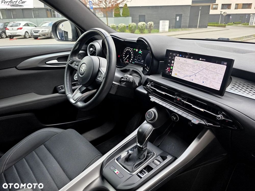 Alfa Romeo Tonale ver-1-5-t4-gse-mhev-sprint-dct - 9