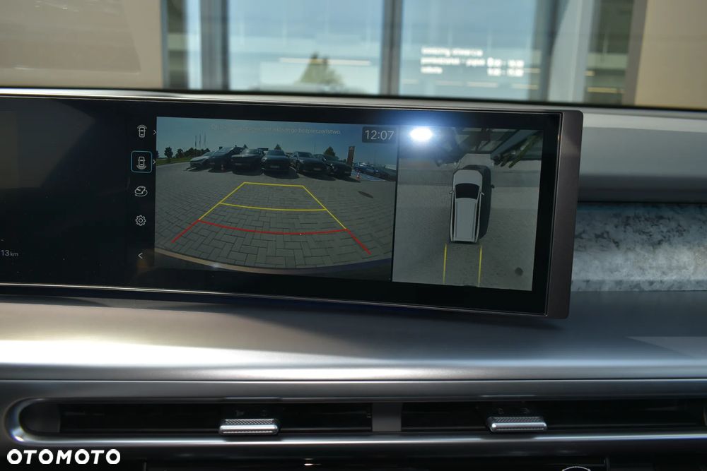 Hyundai IONIQ 9 110kWh Calligraphy AWD - 15