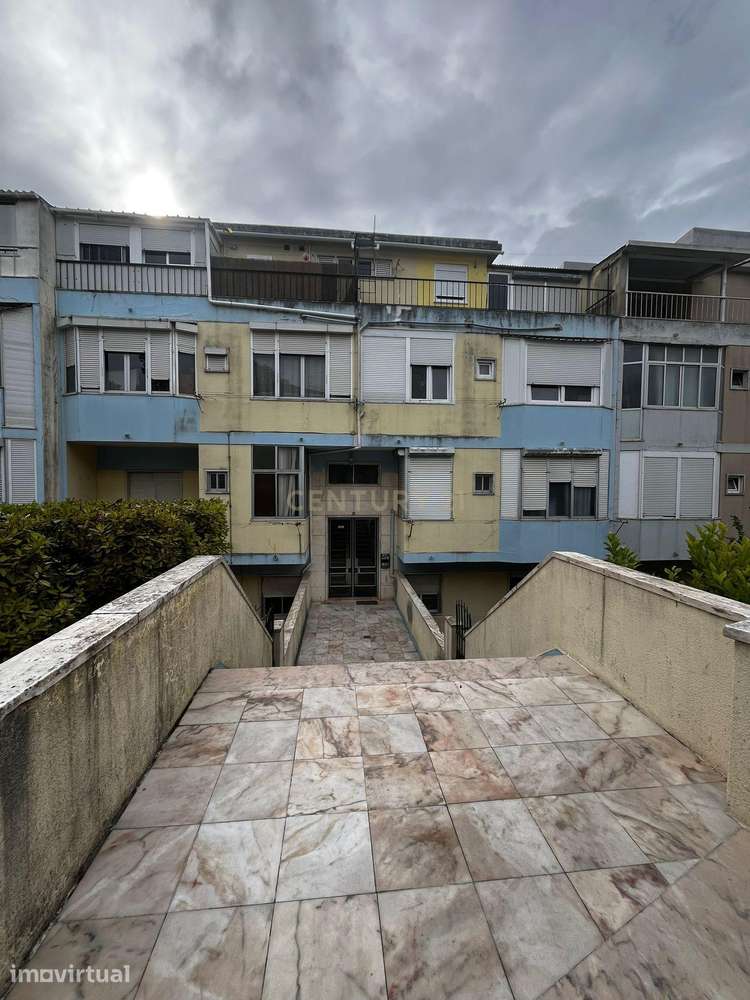 T2 em Remodelação Totais em Queluz, Sintra - Grande imagem: 2/7