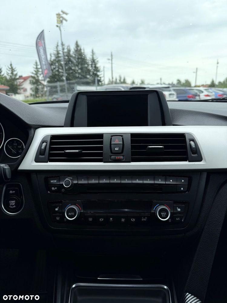 BMW Seria 3 - 20