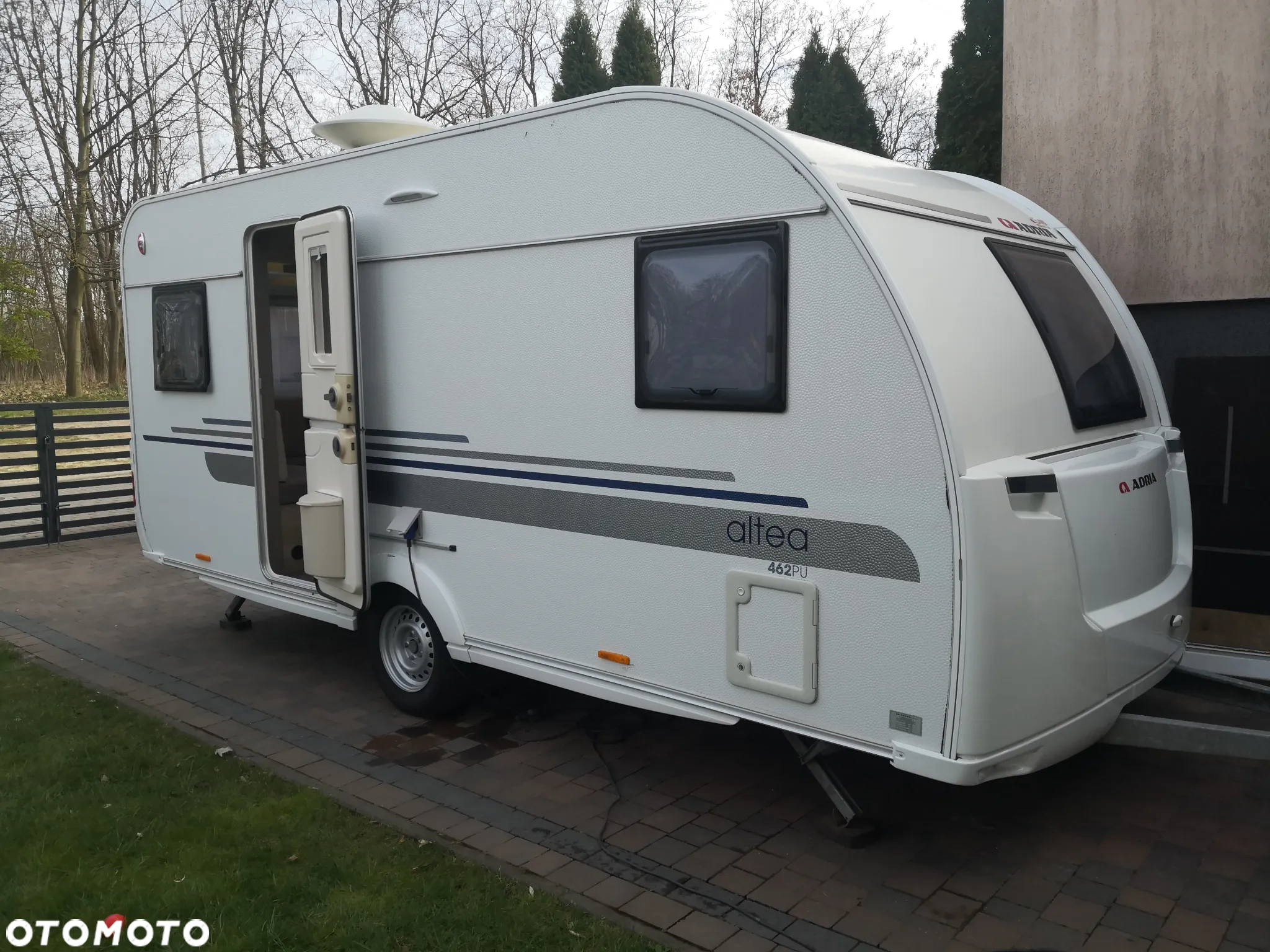 Adria Altea 462 pu - 5