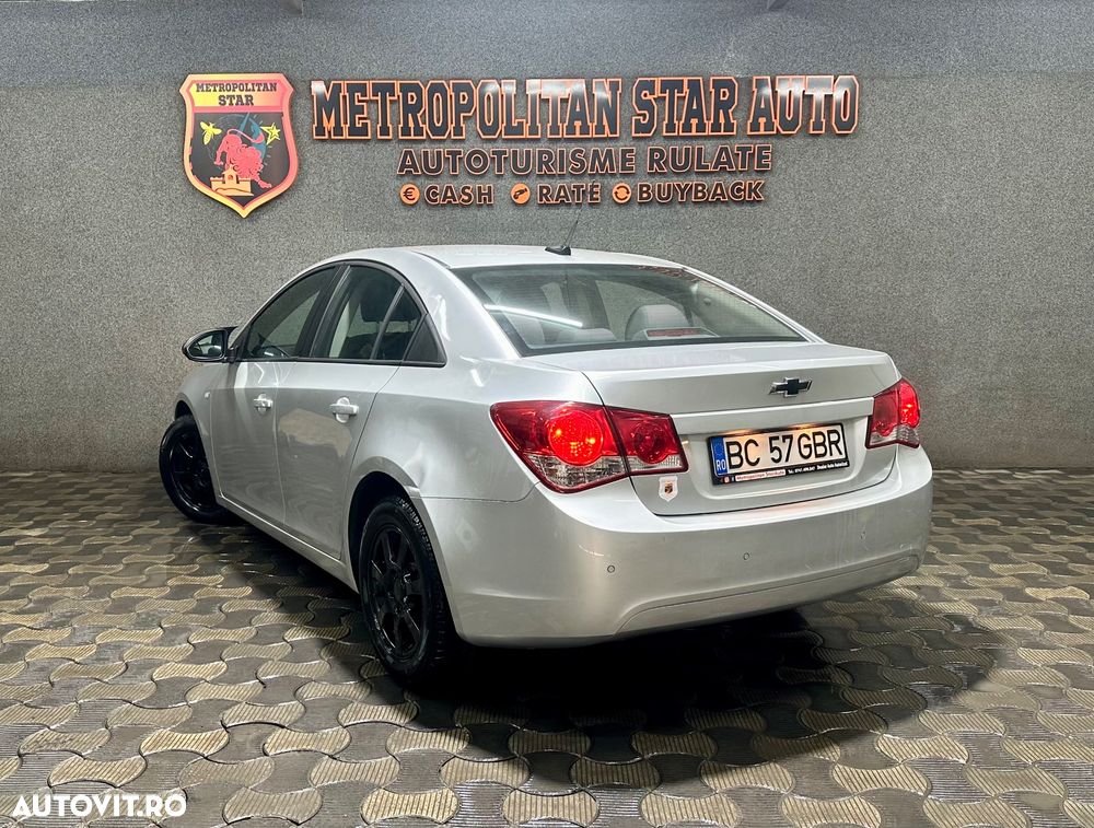 Chevrolet Cruze - 5
