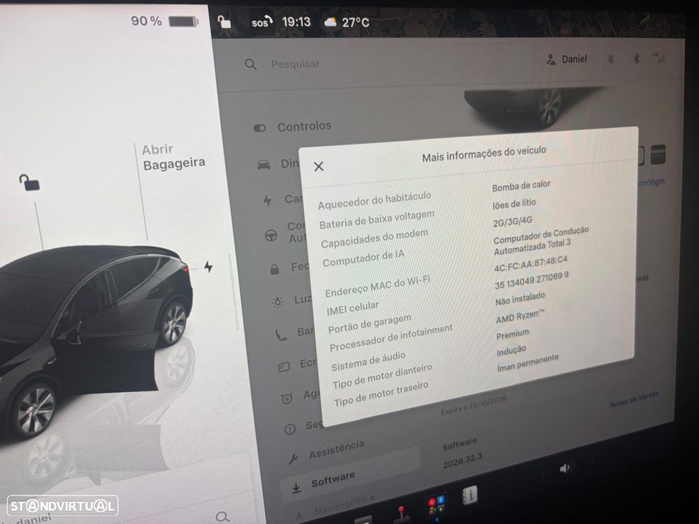 Tesla Model Y 2023 photo 2