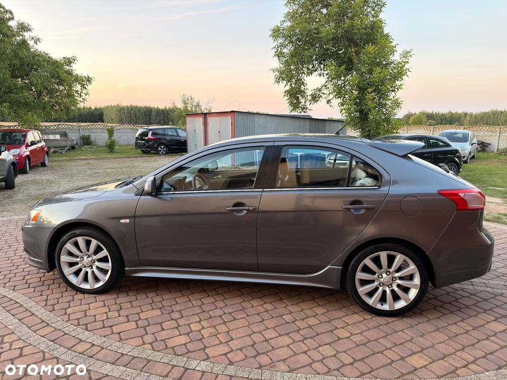 Mitsubishi Lancer 1.8 Instyle NAVI - 8