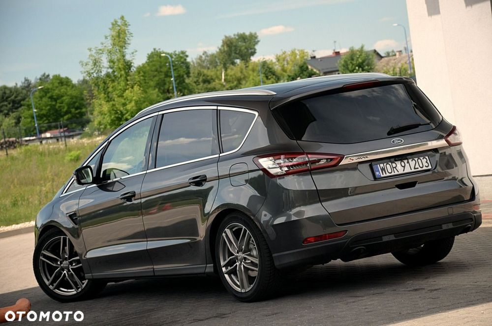 Ford S-Max - 10