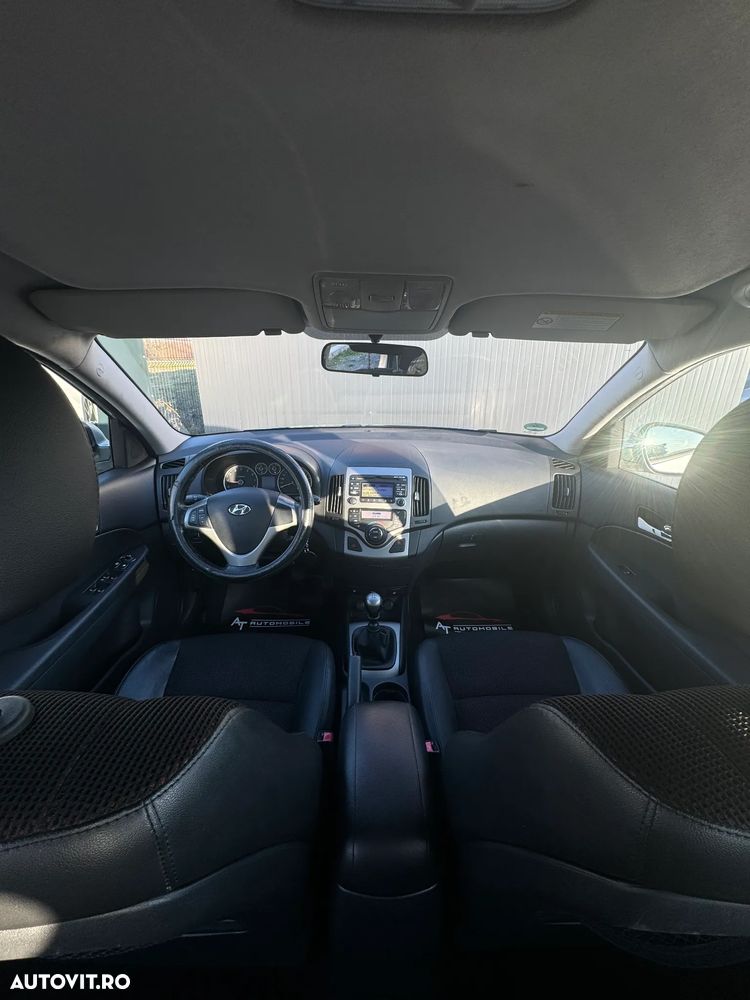 Hyundai i30 1.4 Edition Plus - 11