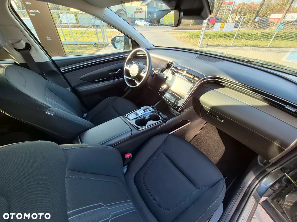 Hyundai Tucson 1.6 T-GDi HEV Executive 4WD - 14