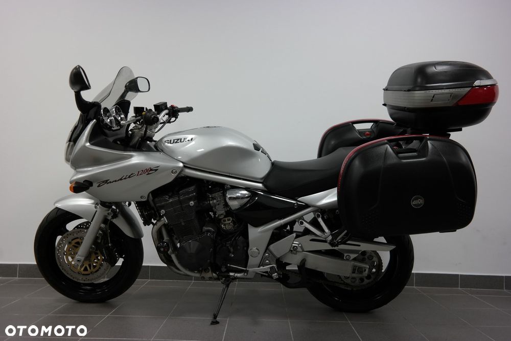 Suzuki Bandit - 2