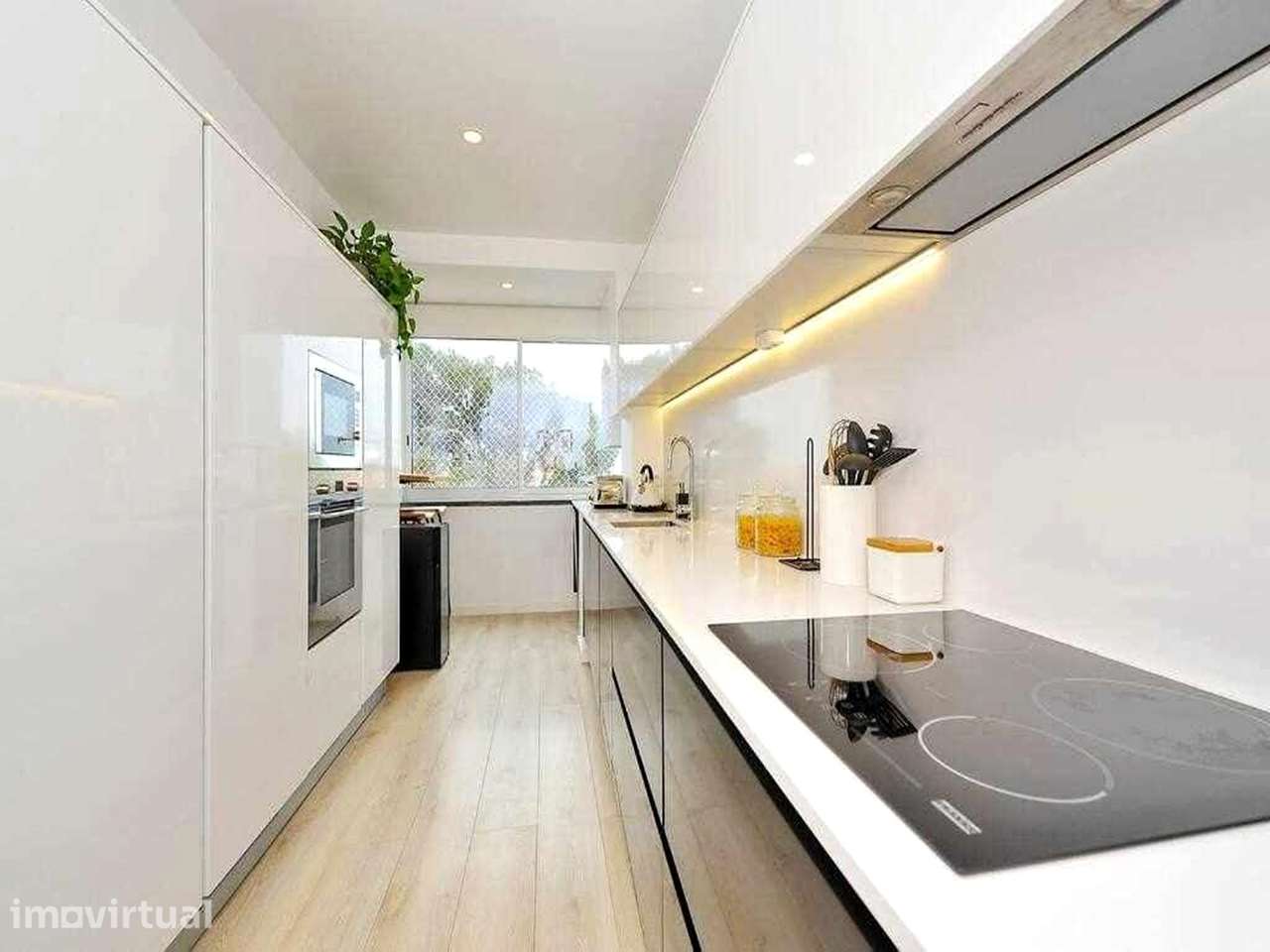 Apartamento T3 em Carcavelos com varanda - Grande imagem: 4/33