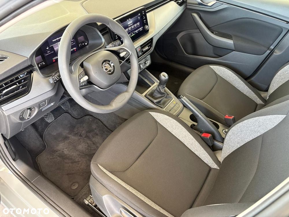 Skoda Scala 1.0 TSI Essence - 26