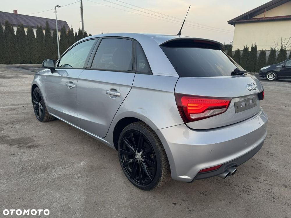 Audi A1 Sportback 1.4 TFSI S tronic sport - 5