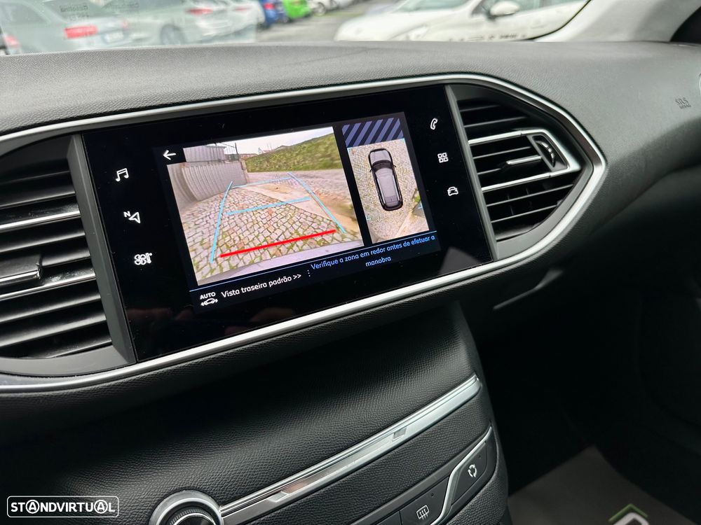 Peugeot 308 1.2 PureTech Allure - 9
