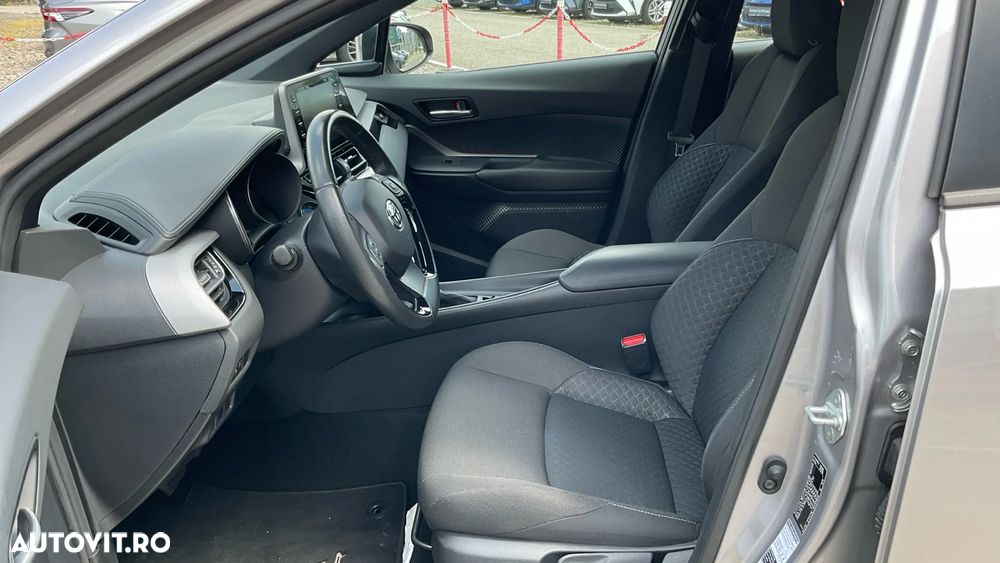 Toyota C-HR 1.8 HSD 122 CP 4x2 CVT Core - 18