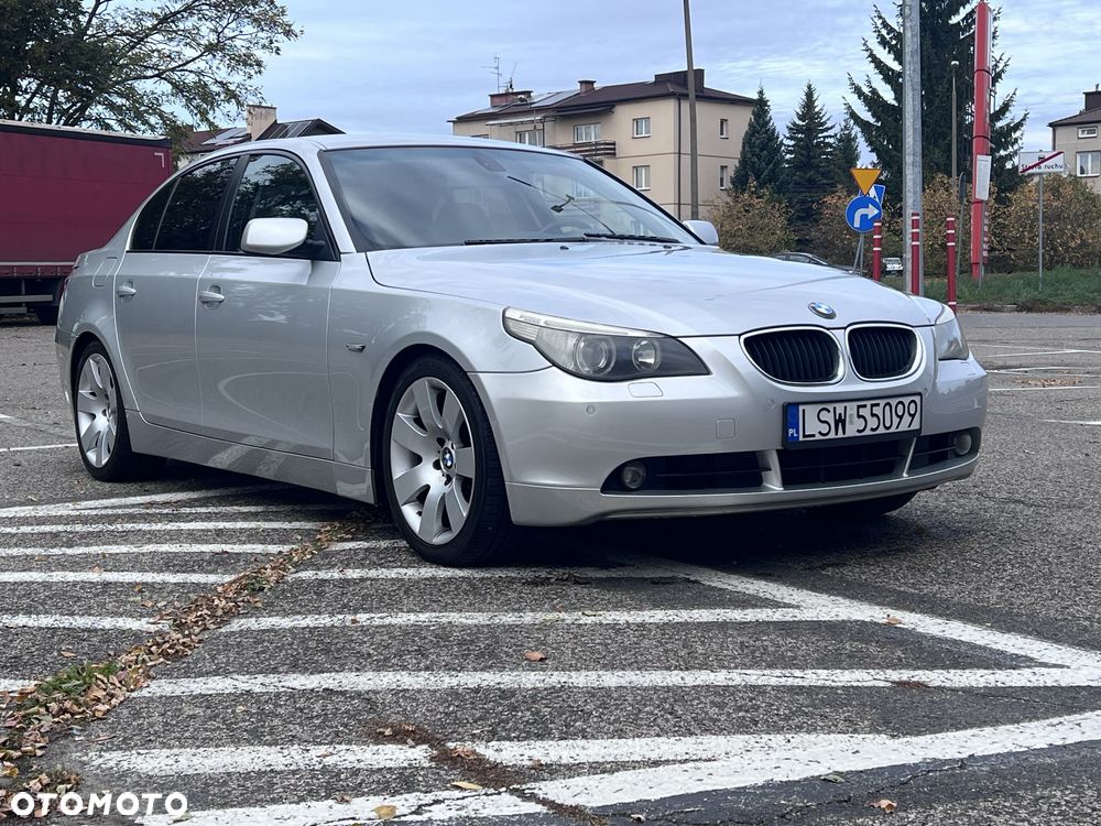BMW E60 2004 photo 2