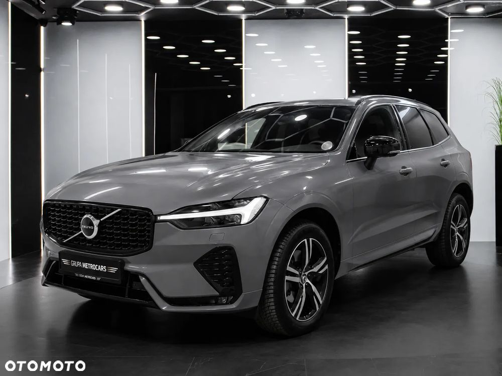 Volvo XC 60 B5 D AWD R-Design - 2