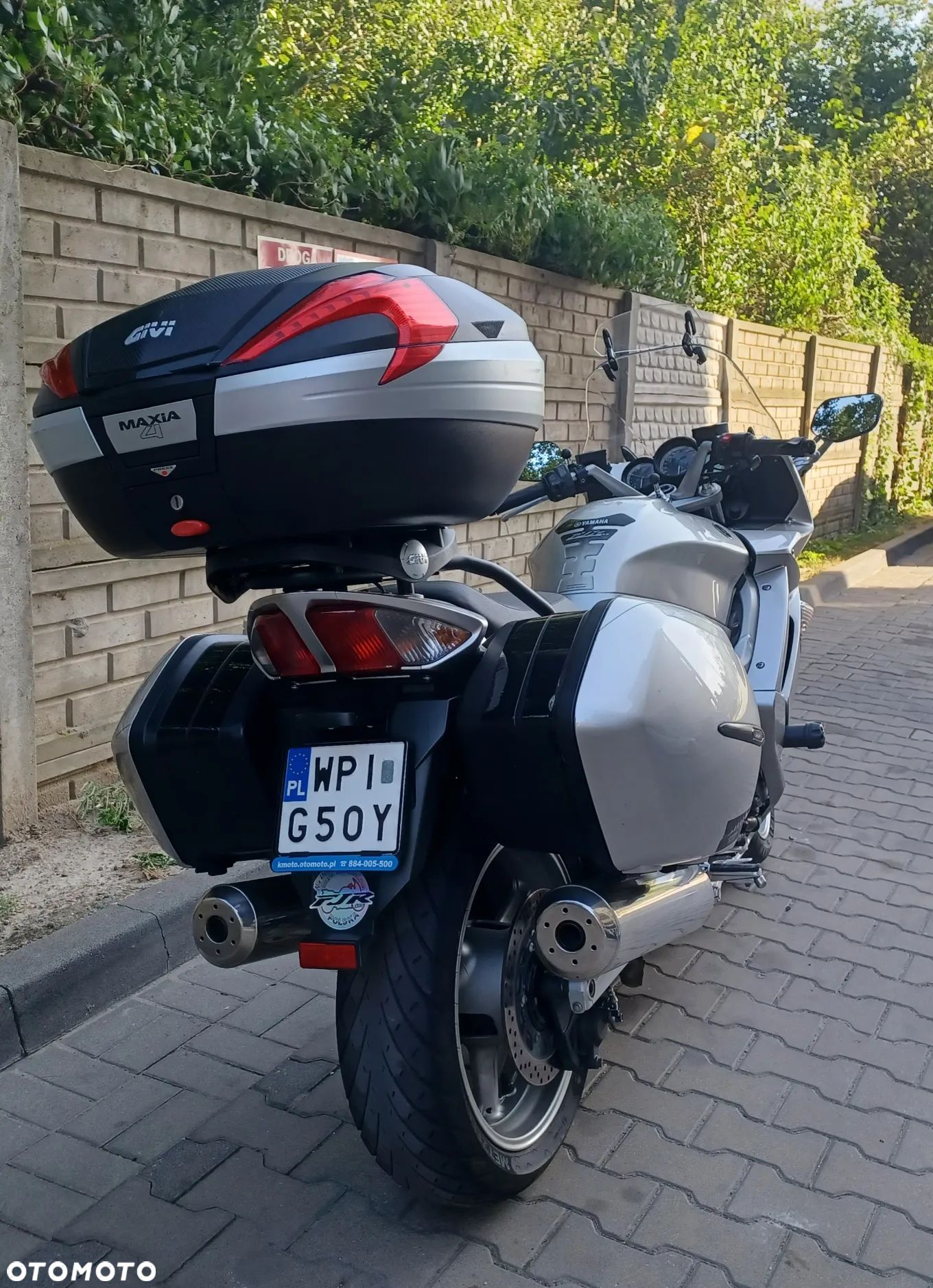 Yamaha FJR - 1