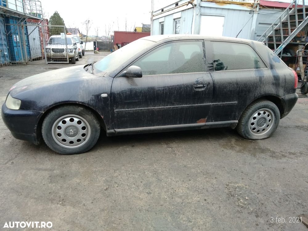 Dezmembrari  Audi A3 (8L1)  1996  > 2003 1.6 Benzina - 4