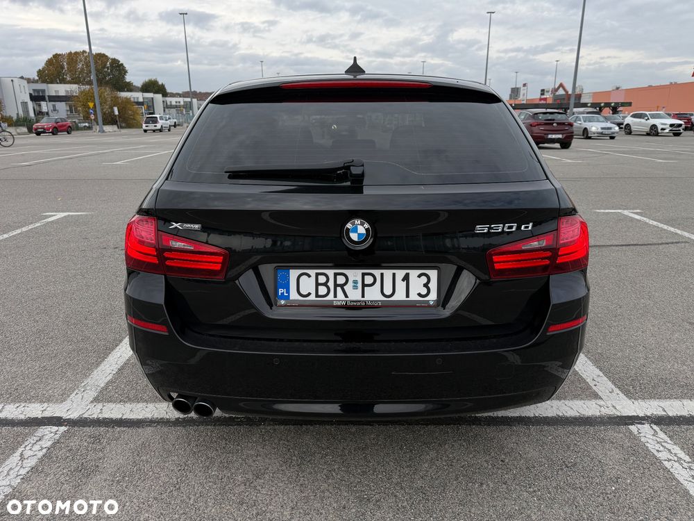 BMW Seria 5 530d xDrive Luxury Line - 5