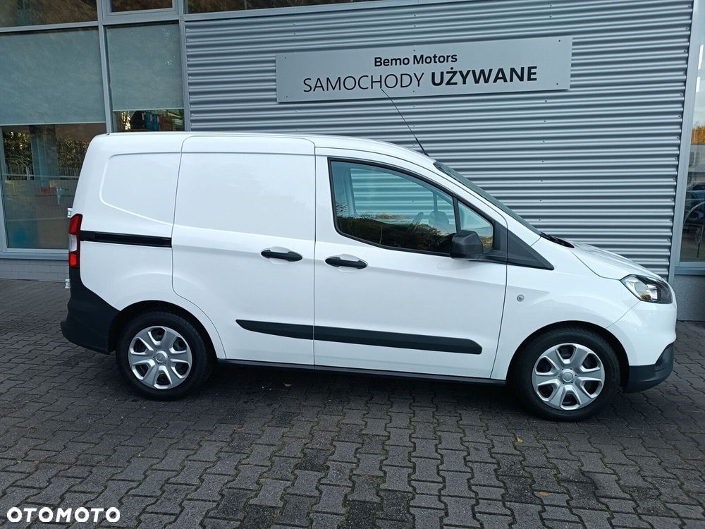 Ford transit-courier Trend - 8