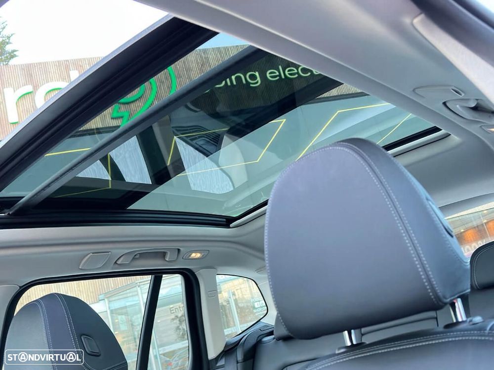 BMW iX3 M Sport Inspiring - 38