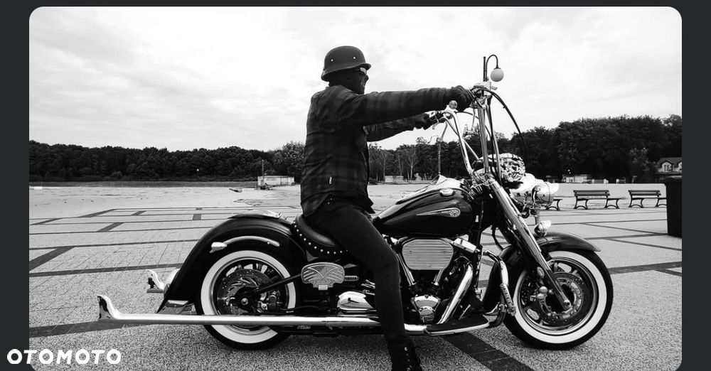 Yamaha Road Star - 1
