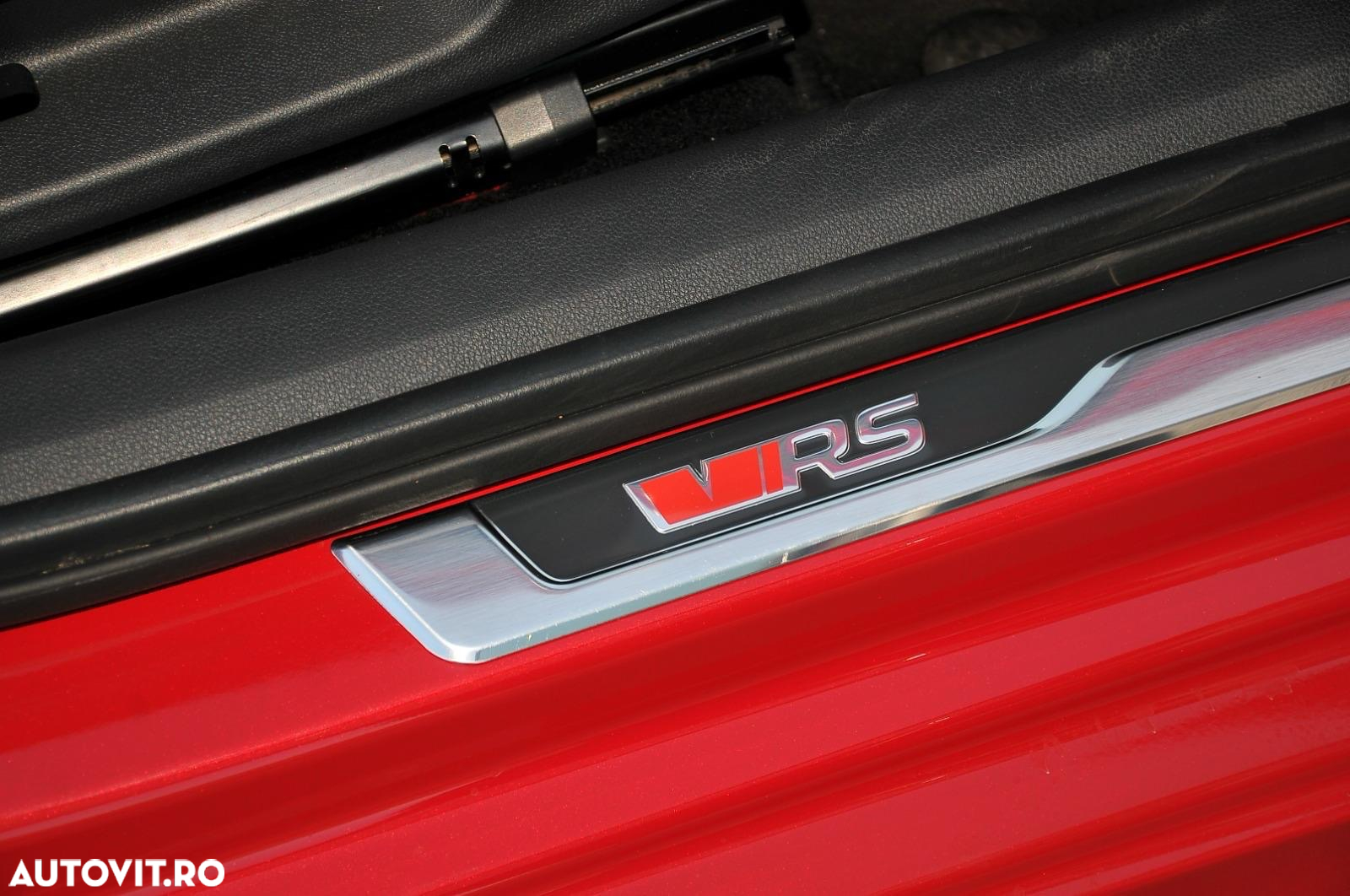 Skoda Octavia 2.0 TSI DSG RS - 12