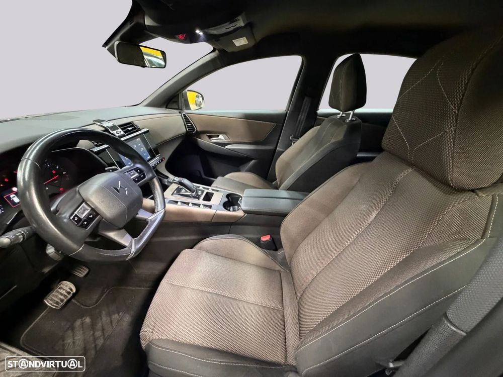 DS DS7 Crossback - 8