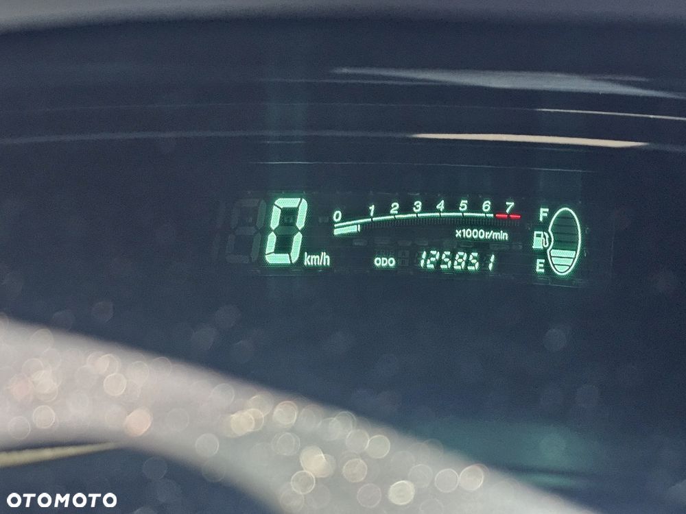 Toyota Yaris - 6