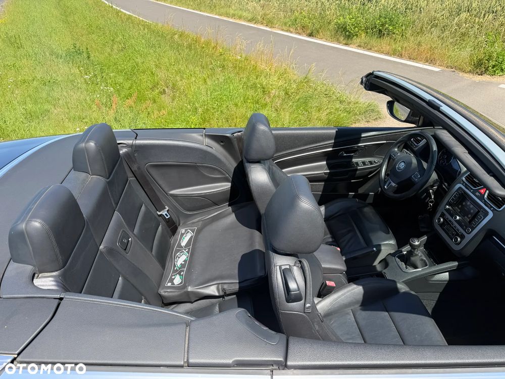 Volkswagen Eos - 15