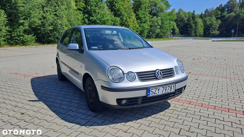 Volkswagen Polo 1.4 16V Comfortline - 2