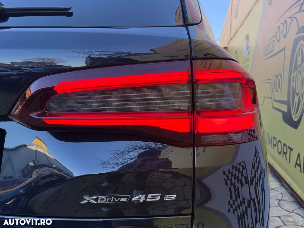 BMW X5 xDrive45e - 16