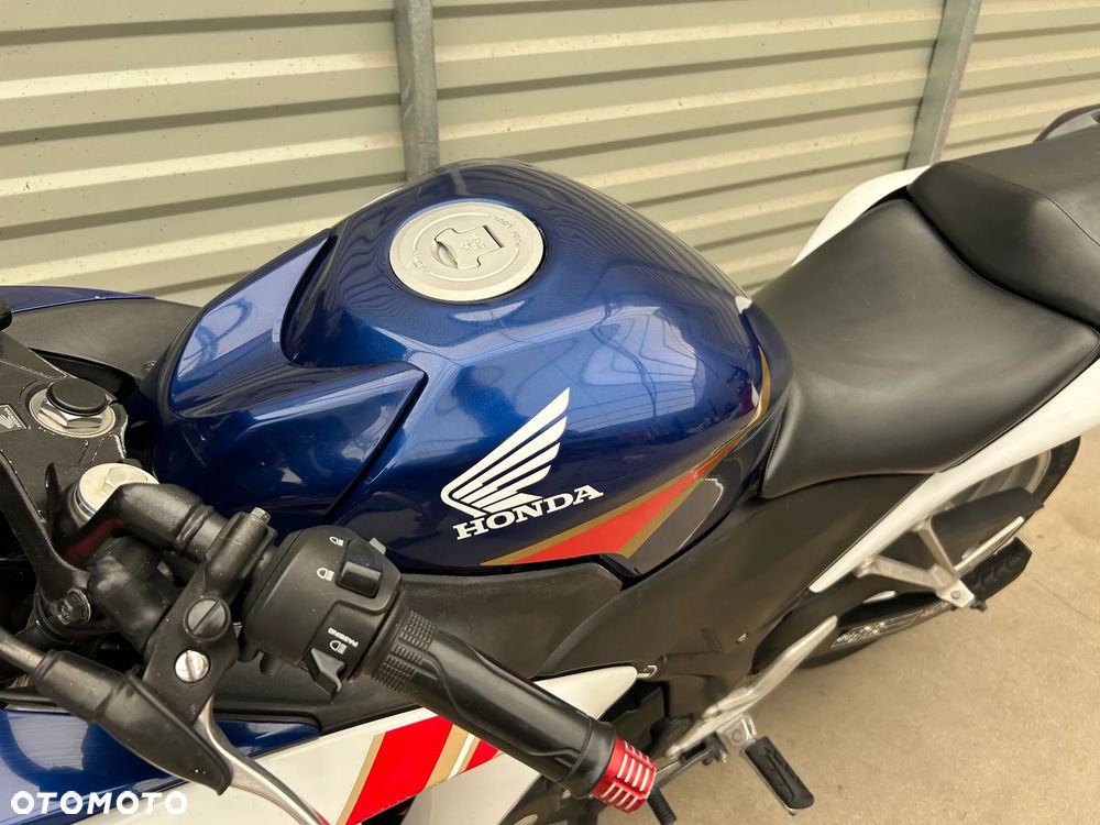 Honda CBR - 14
