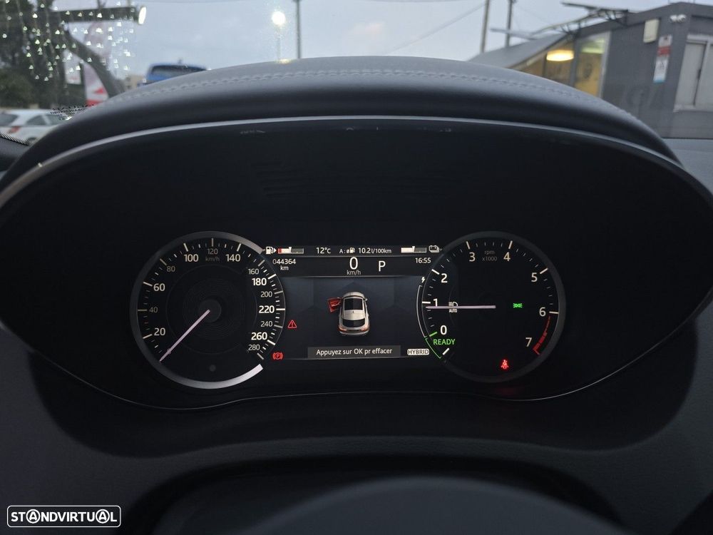 Jaguar E-Pace 1.5 P300e R-Dynamic SE AWD Aut. - 37