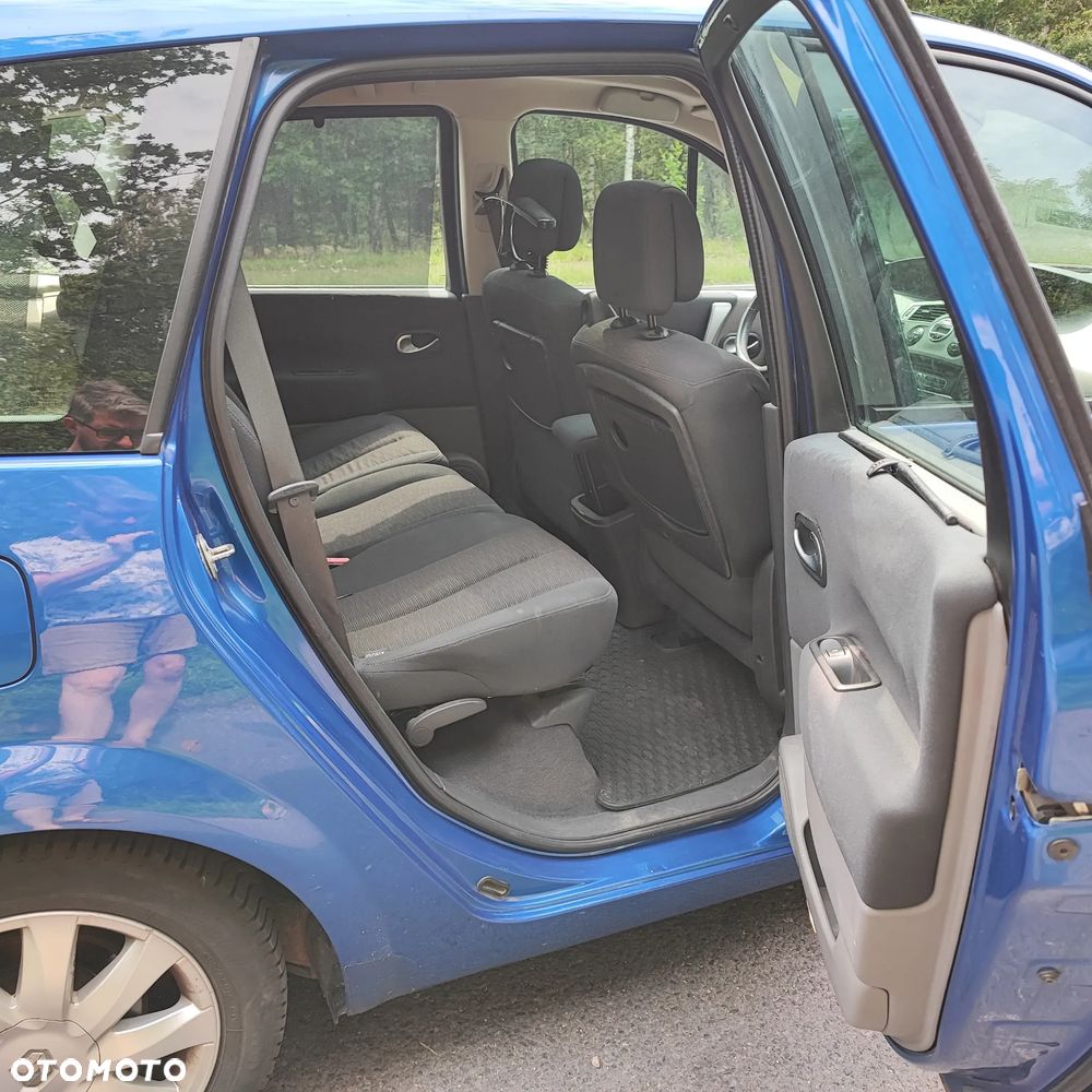 Renault Grand Scenic Gr 2.0T 16V Privilege - 14