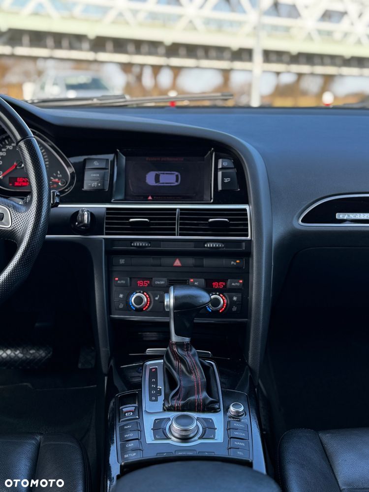 Audi A6 Avant - 38