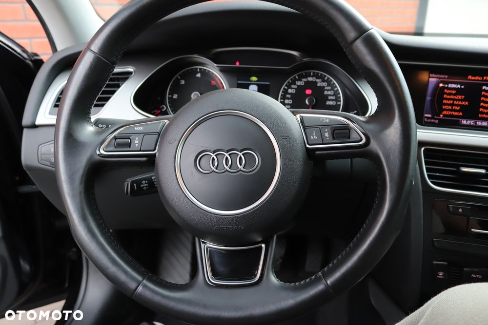 Audi A4 Avant 2.0 TDI DPF multitronic Ambiente - 13