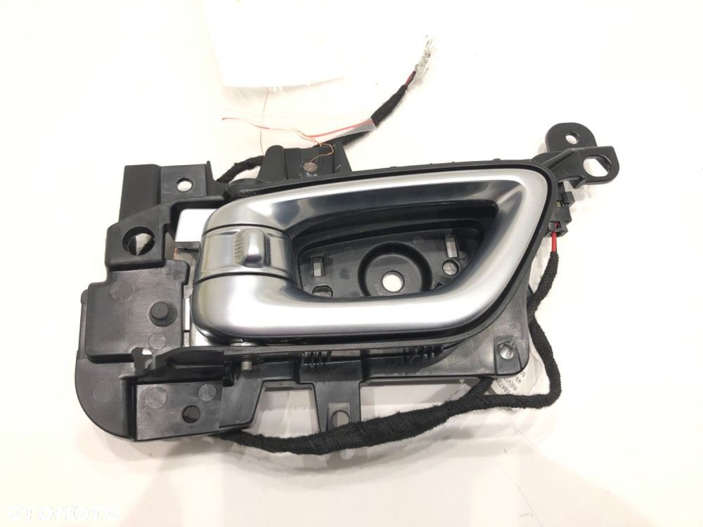 KLAMKA WEWNĘTRZNA LEWY PRZÓD  JEEP COMPASS (MP, M6) 2016 - 2022 1.3 2WD 110 kW [150 KM] benzyna - 1