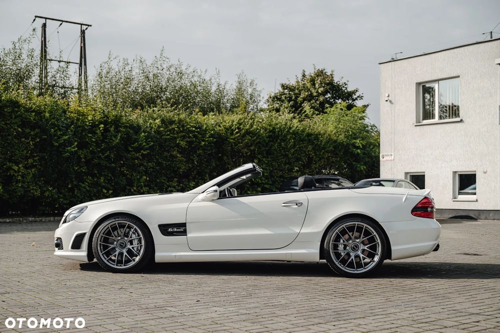 Mercedes-Benz SL - 17
